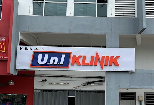 U.n.i Klinik Karak