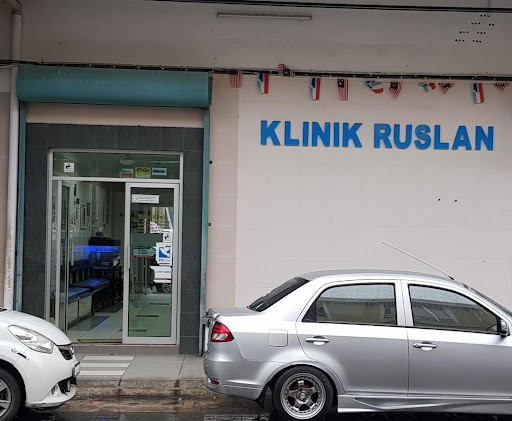 KLINIK RUSLAN