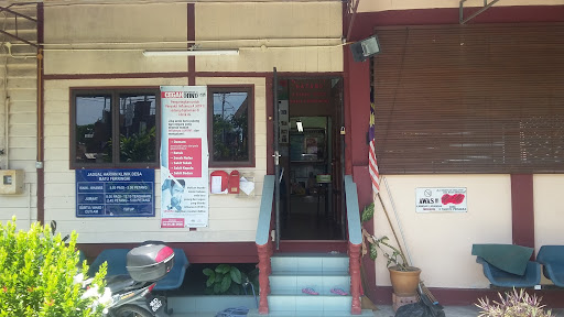 Klinik Desa Batu Ferringhi