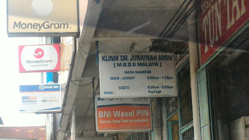 Klinik Dr. Junainah Amin