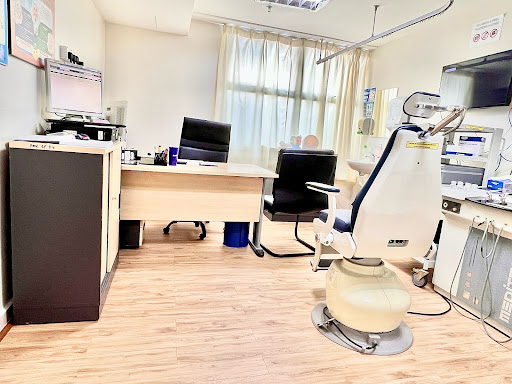 DR AHMAD HAFIZ ENT SPECIALIST CLINIC PUTRA MEDICAL CENTRE (PMC)