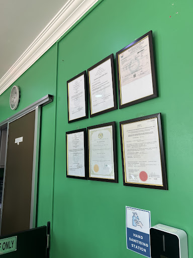 KLINIK & SURGERI HAQIRA