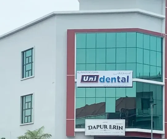 u n i klinik kemaman